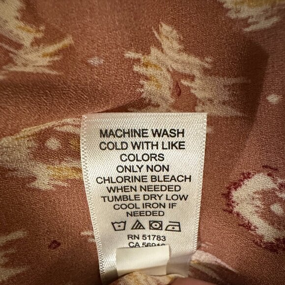 Maurices, Size M, Delton Aztec Zipper Back Blouse - Picture 5 of 5